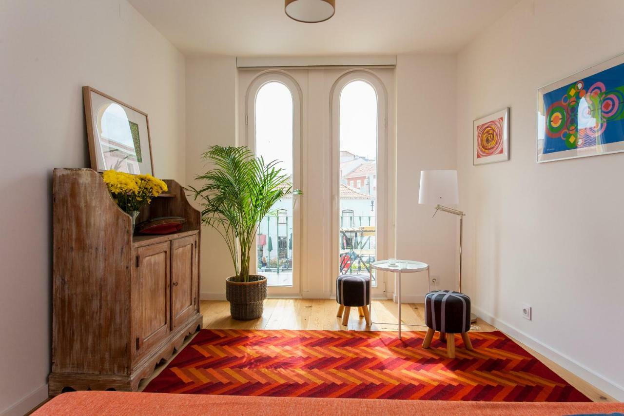 Apartamento Lisbon Sea Side Chalet Paço de Arcos Exterior foto